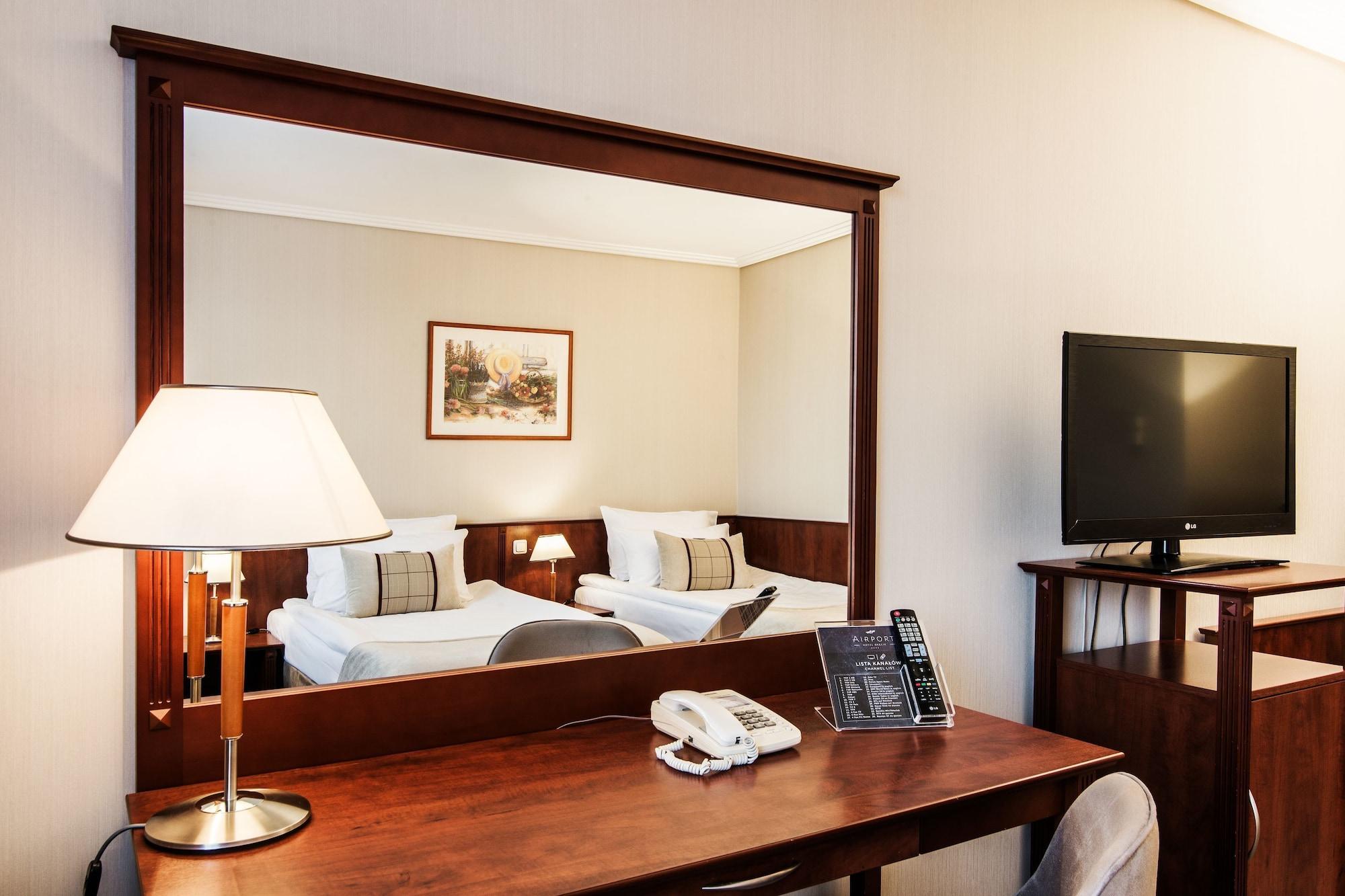 Hotel Airport Okęcie 4*